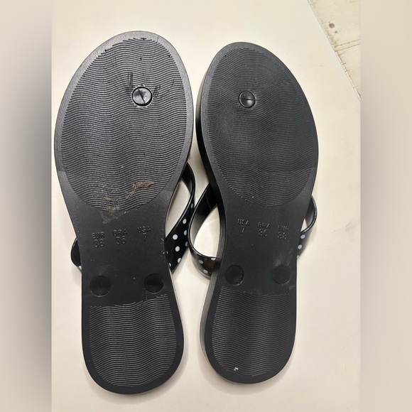 ALOHA ISLAND Black Polka Dot Thong Sandals Flip Flops Bow Womens Size 7 - Picture 3 of 3